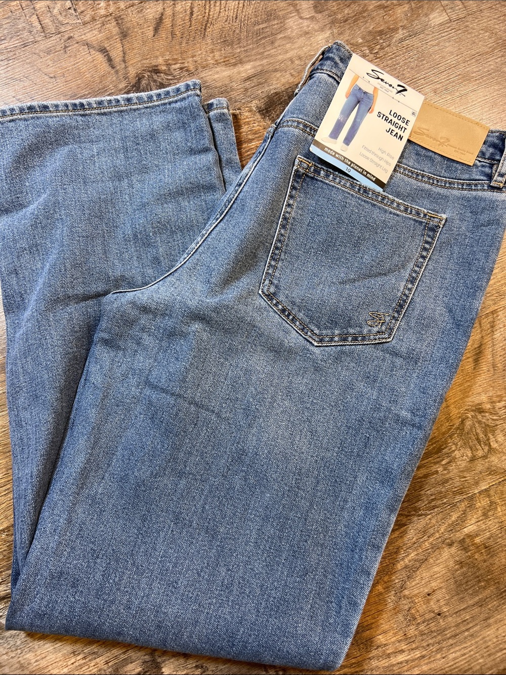 Seven7 Women’s Straight Leg Jeans - Light Blue Wash